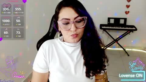 susan  online show from April 13, 4:18 am