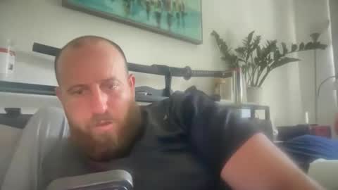 blue_eyes247 online show from May 10, 6:24 pm