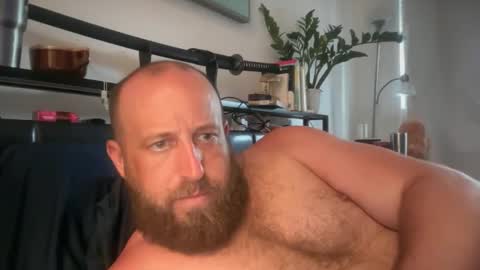 blue_eyes247 online show from May 12, 9:12 pm