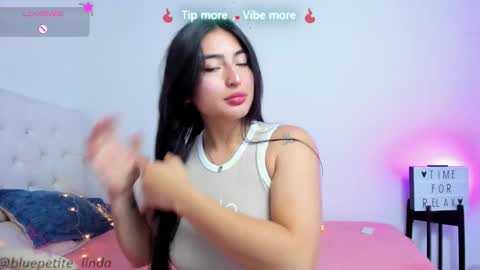 Linda  online show from March 19, 4:00 pm