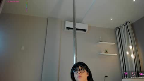 blue_sixx online show from October 12, 9:14 pm