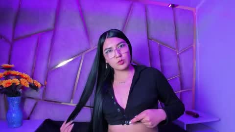 Blue Vely online show from February 19, 5:53 pm