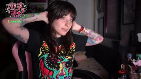 Blue online show from November 21, 1:59 am