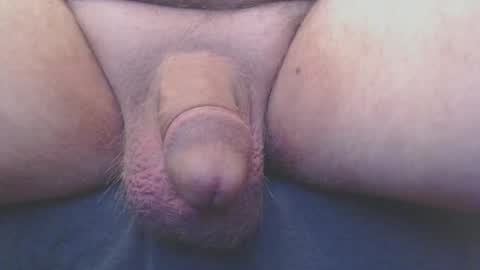 Snapshot of bluebee420 chatting on February 25, 9:42 am bluebee420 online show from February 25, 9:42 am