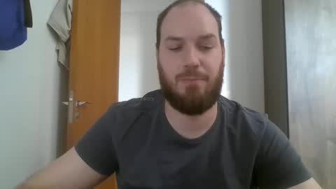 Blue online show from February 28, 3:26 pm