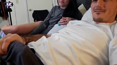 Snapshot of bluecollarfck chatting on December 15, 7:57 am Dominick Wyte online show from December 15, 7:57 am