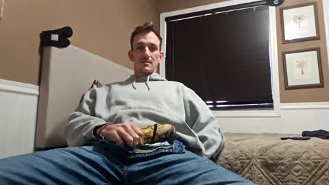 Snapshot of bluecollarfck chatting on January 7, 9:57 pm Dominick Wyte online show from January 7, 9:57 pm