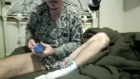 Snapshot of bluecollarfck chatting on December 3, 3:03 am Dominick Wyte online show from December 3, 3:03 am