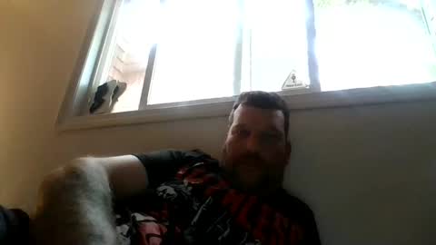 bluedemoneyes1986 online show from October 13, 9:59 pm