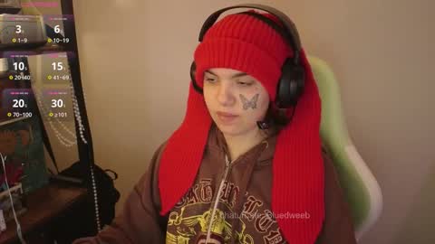 Blue online show from February 15, 4:42 am