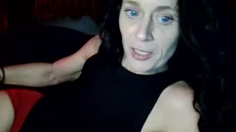 Blueeyedlie online show from February 15, 3:25 am