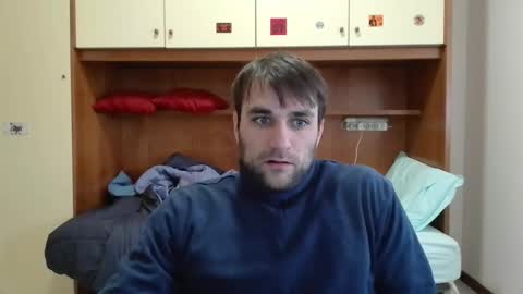 bluejoee online show from April 2, 12:03 pm