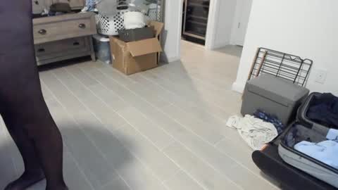 Snapshot of bluekenyi52 chatting on October 8, 10:07 pm bluekenyi52 online show from October 8, 10:07 pm