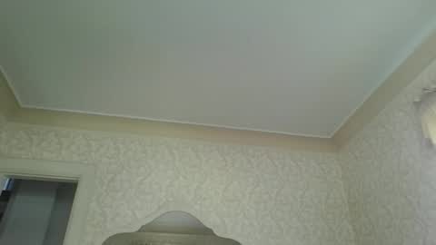 bluemoose70 online show from November 4, 4:17 pm