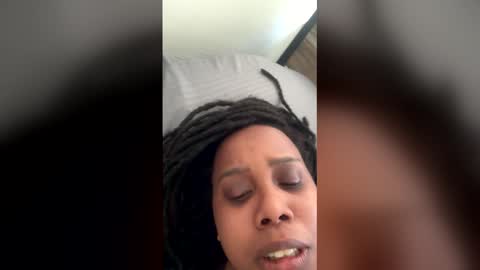 bluerosex1 online show from April 6, 8:32 pm