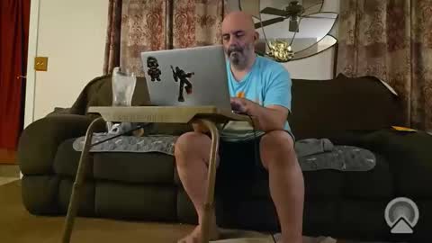 Joe online show from April 29, 3:21 am