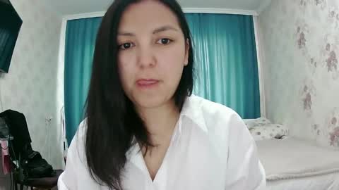 bluesilk_sins online show from May 13, 5:27 am