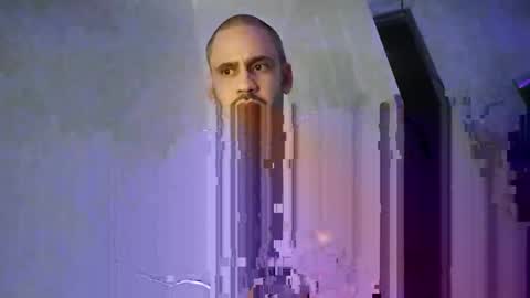 Snapshot of blueskyi0 chatting on December 8, 4:04 am blueskyi0 online show from December 8, 4:04 am