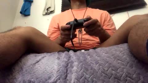 Snapshot of bluevegeta143 chatting on November 16, 9:48 am bluevegeta143 online show from November 16, 9:48 am