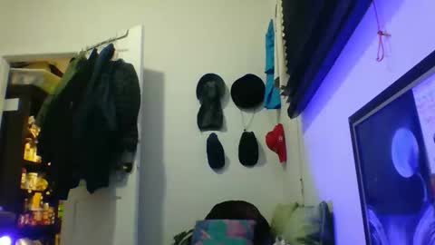 bluevegeta143 online show from February 28, 9:21 am