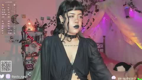   Im Nym  Justa nymph on twitter and IG online show from December 7, 1:47 am