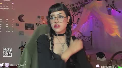   Im Nym  Justa nymph on twitter and IG online show from January 4, 3:50 am