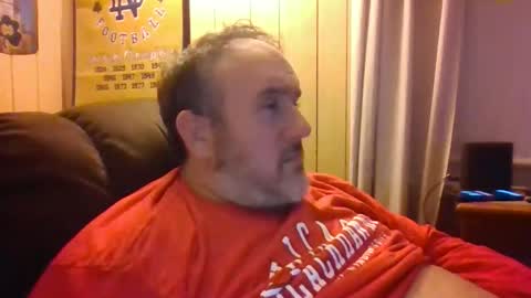 Snapshot of bman233450 chatting on October 31, 4:24 am bman233450 online show from October 31, 4:24 am