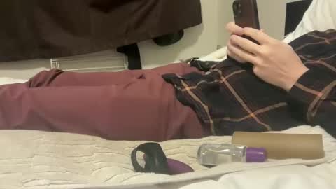 Snapshot of bmclovin_7 chatting on December 31, 1:47 am bmclovin_7 online show from December 31, 1:47 am