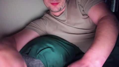 Snapshot of bmw_xxx chatting on November 30, 10:36 pm bmw_xxx online show from November 30, 10:36 pm