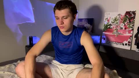 Snapshot of bob_bucks chatting on February 24, 1:03 am bob_bucks online show from February 24, 1:03 am