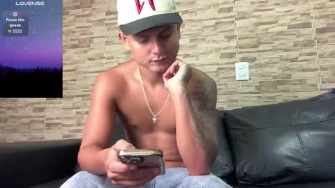 Snapshot of bob_pettersonn chatting on February 13, 1:45 am Bob INDEPENDENT MODEL online show from February 13, 1:45 am