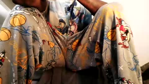 Snapshot of bobbiebone chatting on February 23, 5:50 pm bobbiebone and company online show from February 23, 5:50 pm