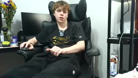 bobby72738 online show from February 13, 4:08 am