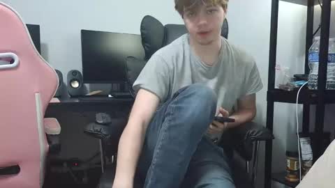 bobby72738 online show from April 12, 2:49 am