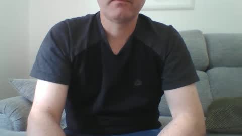 bobby_113 online show from March 3, 12:48 pm