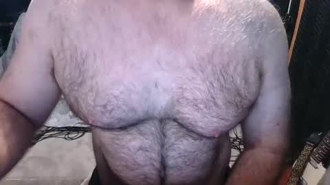 Snapshot of bobbyhill27b chatting on October 26, 12:22 pm BobbyHill27b online show from October 26, 12:22 pm