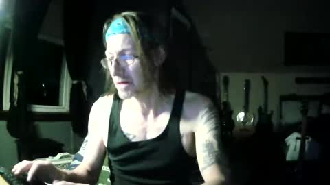BobbJ online show from April 7, 3:29 am
