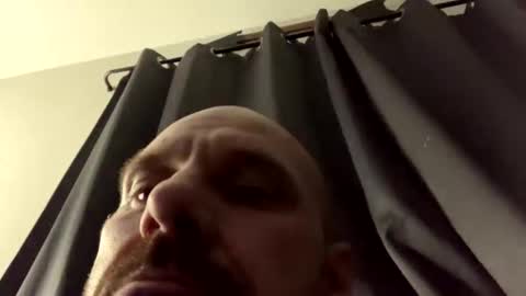 Snapshot of bodyart85_19 chatting on September 18, 8:05 am Bodyart85 19 online show from September 18, 8:05 am