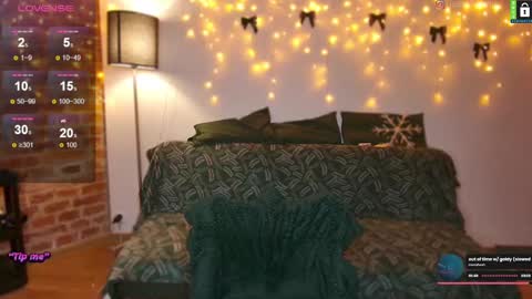  Lina  online show from December 21, 8:21 pm