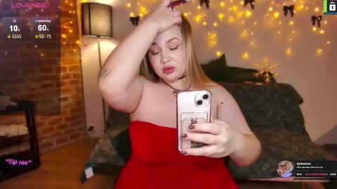  Lina  online show from December 24, 10:39 pm