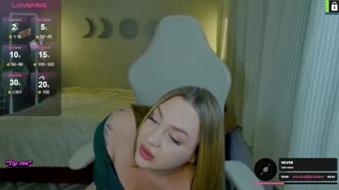  Lina  online show from September 24, 6:33 pm