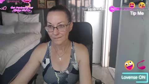 Ningifun couple online show from April 3, 5:16 am