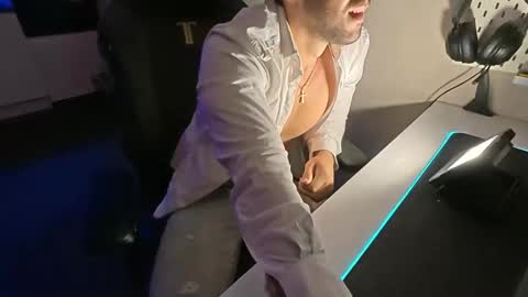 boiteasex online show from September 12, 3:23 pm