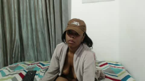 boitylips online show from July 1, 10:09 pm