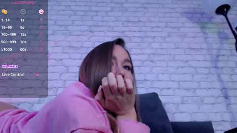 Snapshot of bonbon_aria chatting on February 8, 9:24 am Aria online show from February 8, 9:24 am