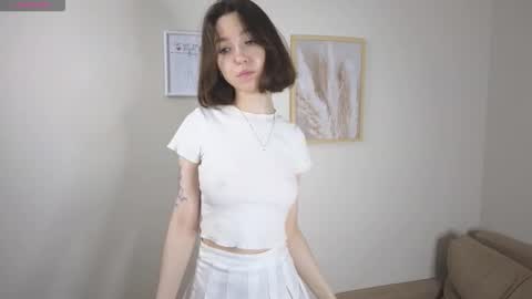 bondistar online show from October 28, 1:25 pm