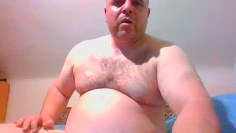 Snapshot of bondsuckslut chatting on March 11, 7:53 pm borntosuck online show from March 11, 7:53 pm