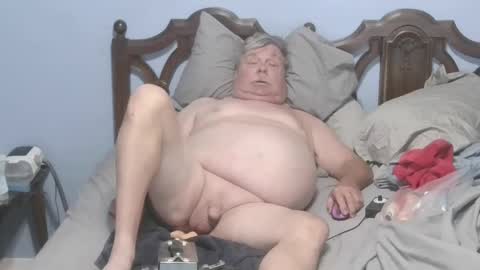 Snapshot of boner1961 chatting on September 27, 12:54 pm boner1961 online show from September 27, 12:54 pm