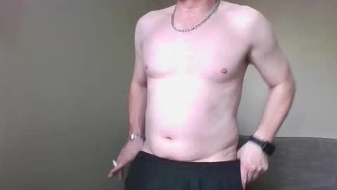 Snapshot of boner_40 chatting on January 15, 12:54 pm boner_40 online show from January 15, 12:54 pm