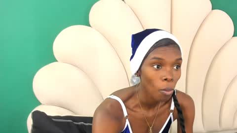 bonieklent online show from December 31, 3:45 am